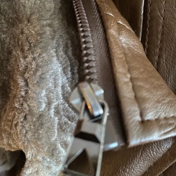 Vegan leather men’s jacket 2XL- fits like XL - Picture 8 of 8